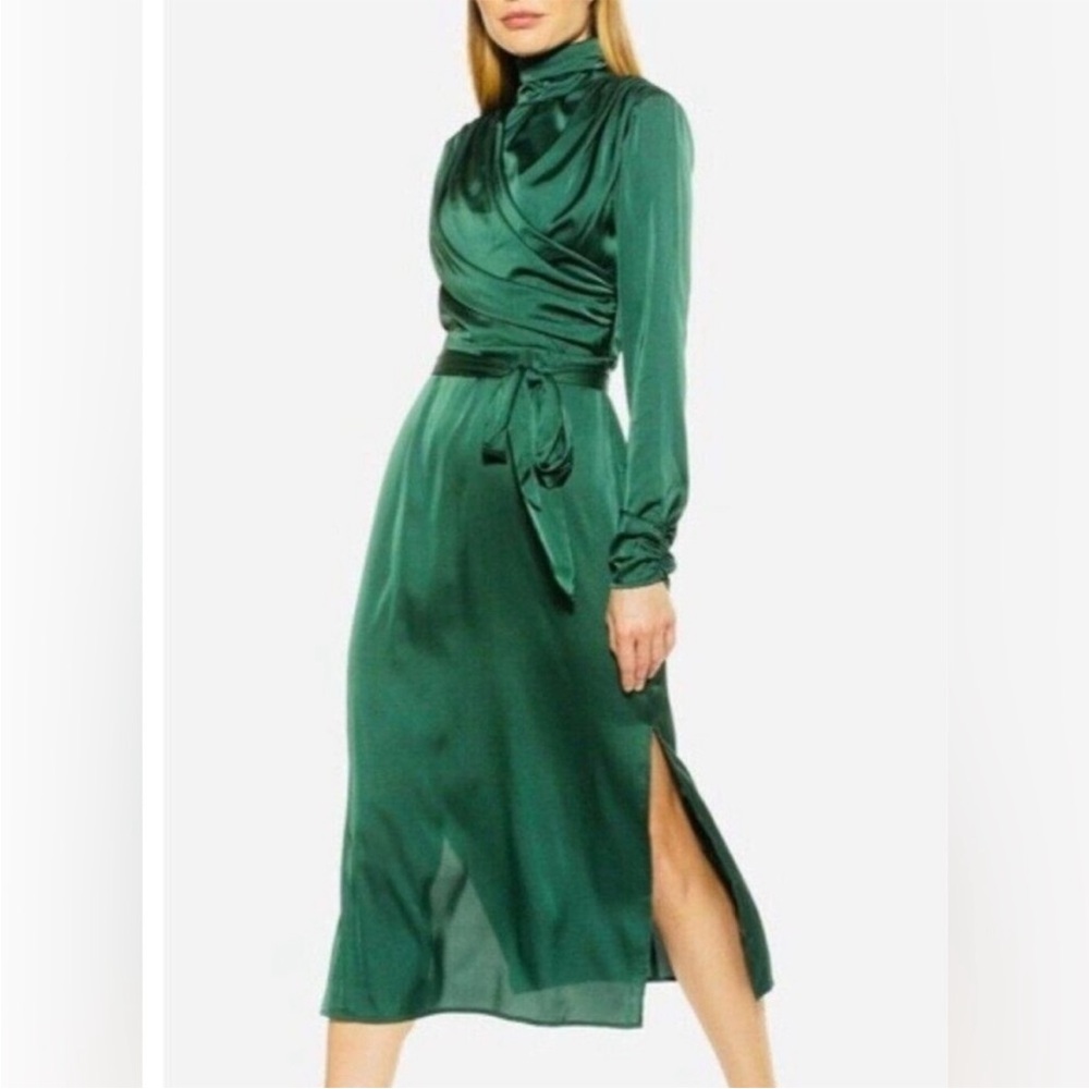 Alexia Admor Long Sleeve Wrap Dress